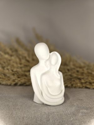 Χειροποίητο γύψινο άγαλμα ζευγάρι αγκαλιά
