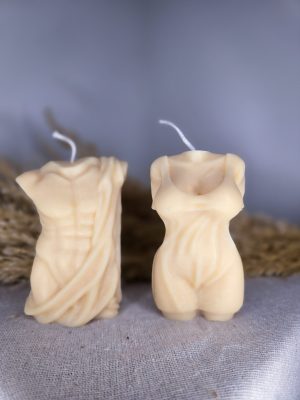 Χειροποίητα Αρωματικά Κεριά Σετ “Γυναικείο και ανδρικό σώμα με ρούχα”