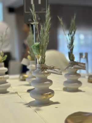 Nordic βάζο με δακτύλιους και αποξηραμένα λουλούδια - Μπομπονιέρα