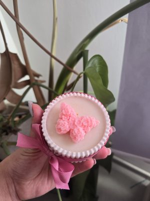 Γεμιστό πορσελάνινο βάζο με πεταλούδα- Μπομπονιέρα